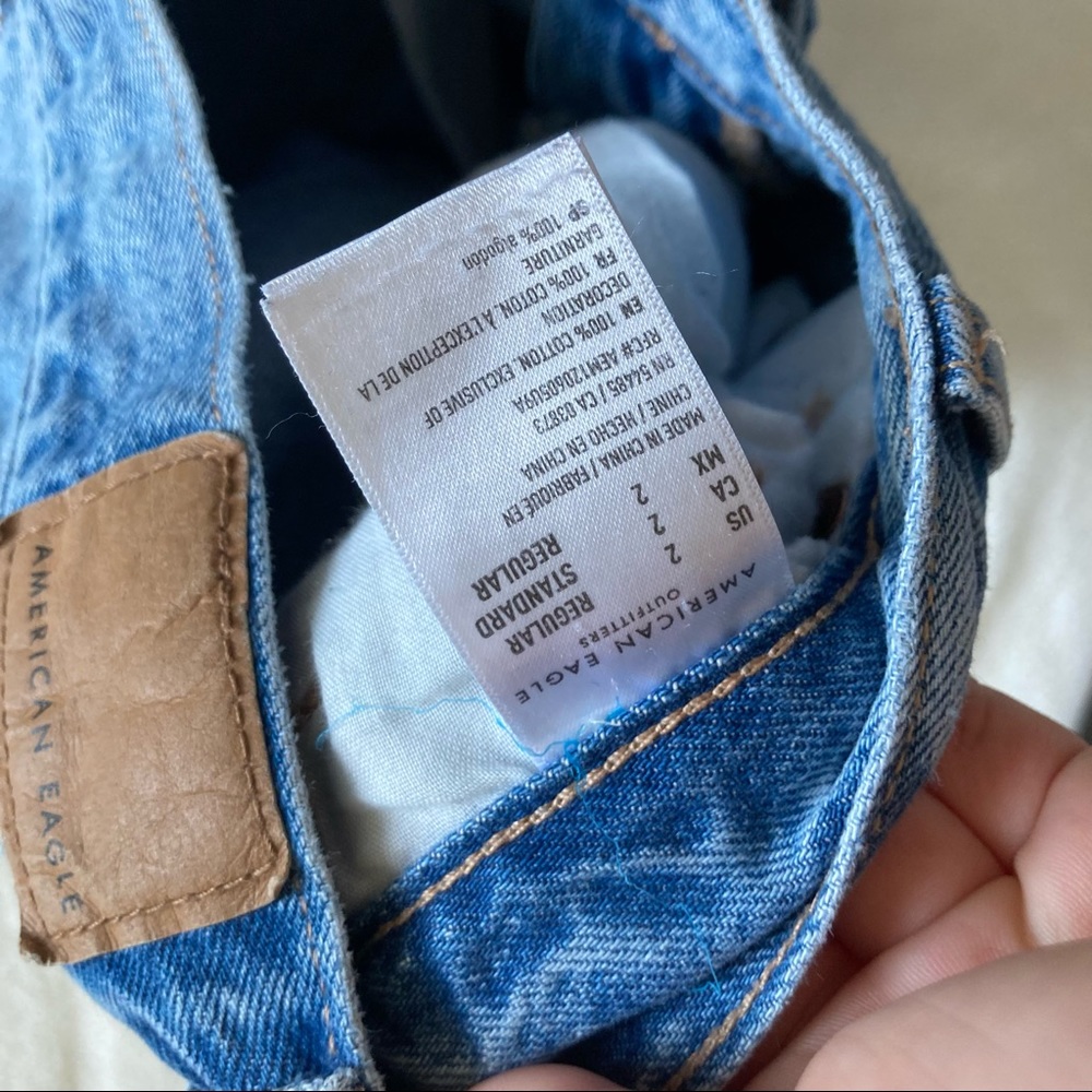 AEO Mom Ripped Jeans - Picture 6 of 6